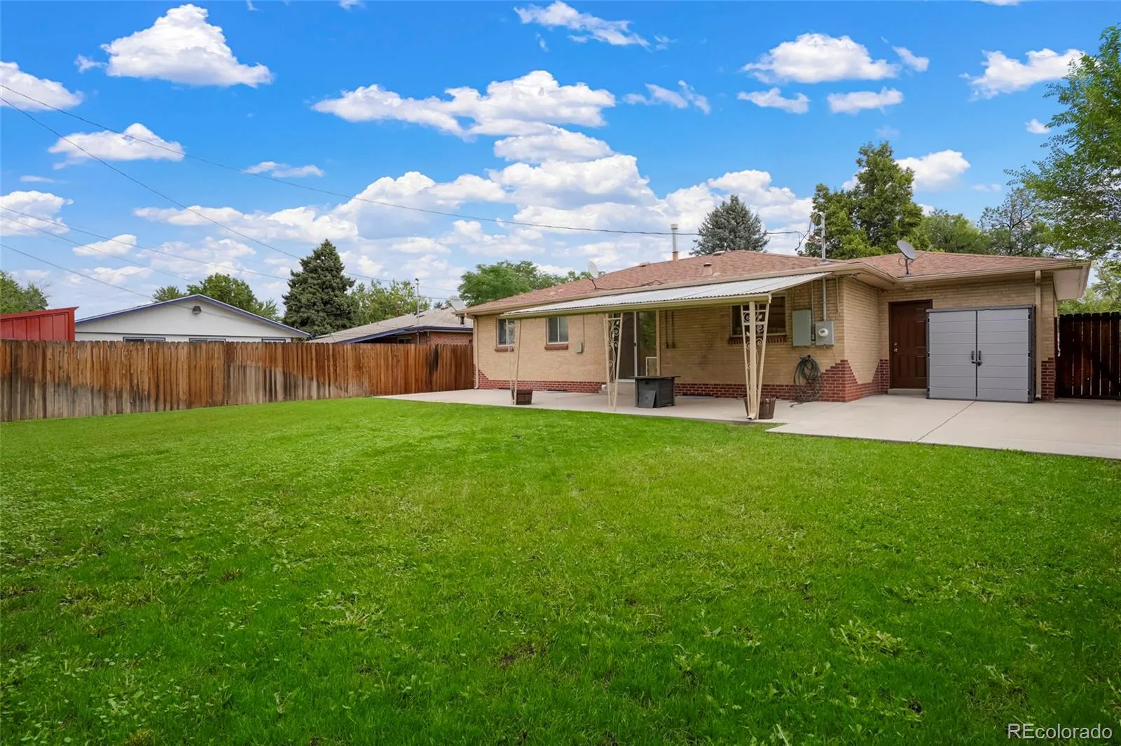 1415 S Fenton Street Denver CO 80232 | MLS #REC6186114 08282026033712 1600 31
