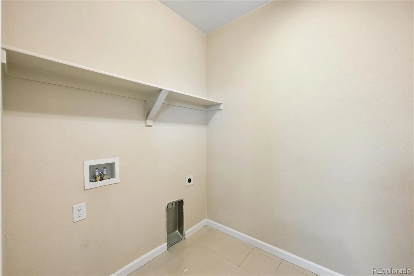 24646 E Calhoun Place #C Aurora CO 80016 MLS #REC6186420 05292026150936 1600 16