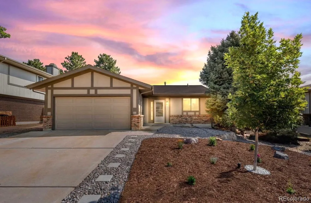 2444 S Cole Way Lakewood CO 80228 | MLS #REC6186940 08142026054227 1024 32