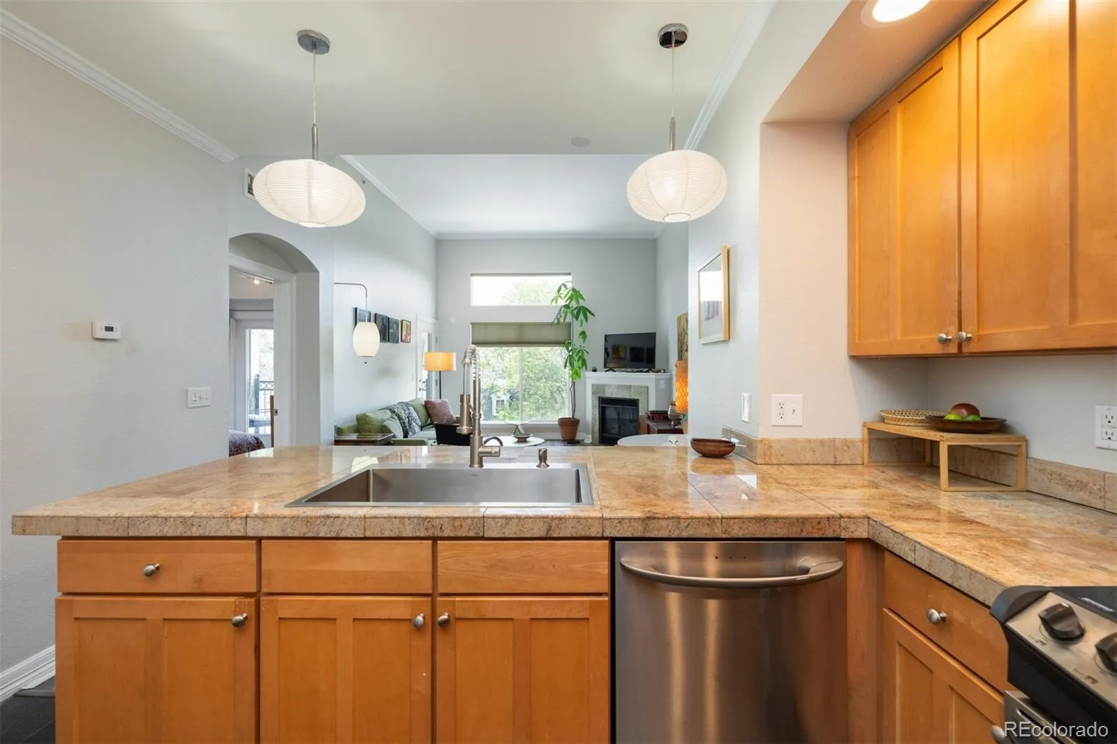 1705 Gaylord Street #307 Denver CO 80206 MLS #REC6189002 06252026000632 1600 6