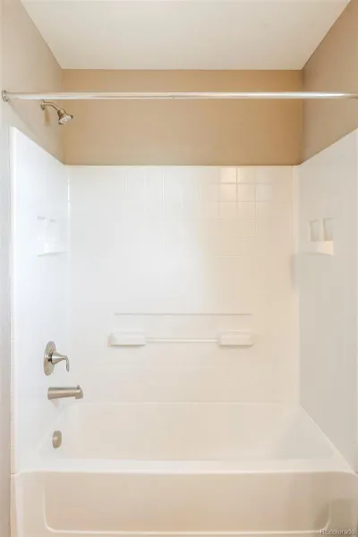 11045 E 28th Place Denver CO 80238 MLS #REC6189393 04242026204012 800 25