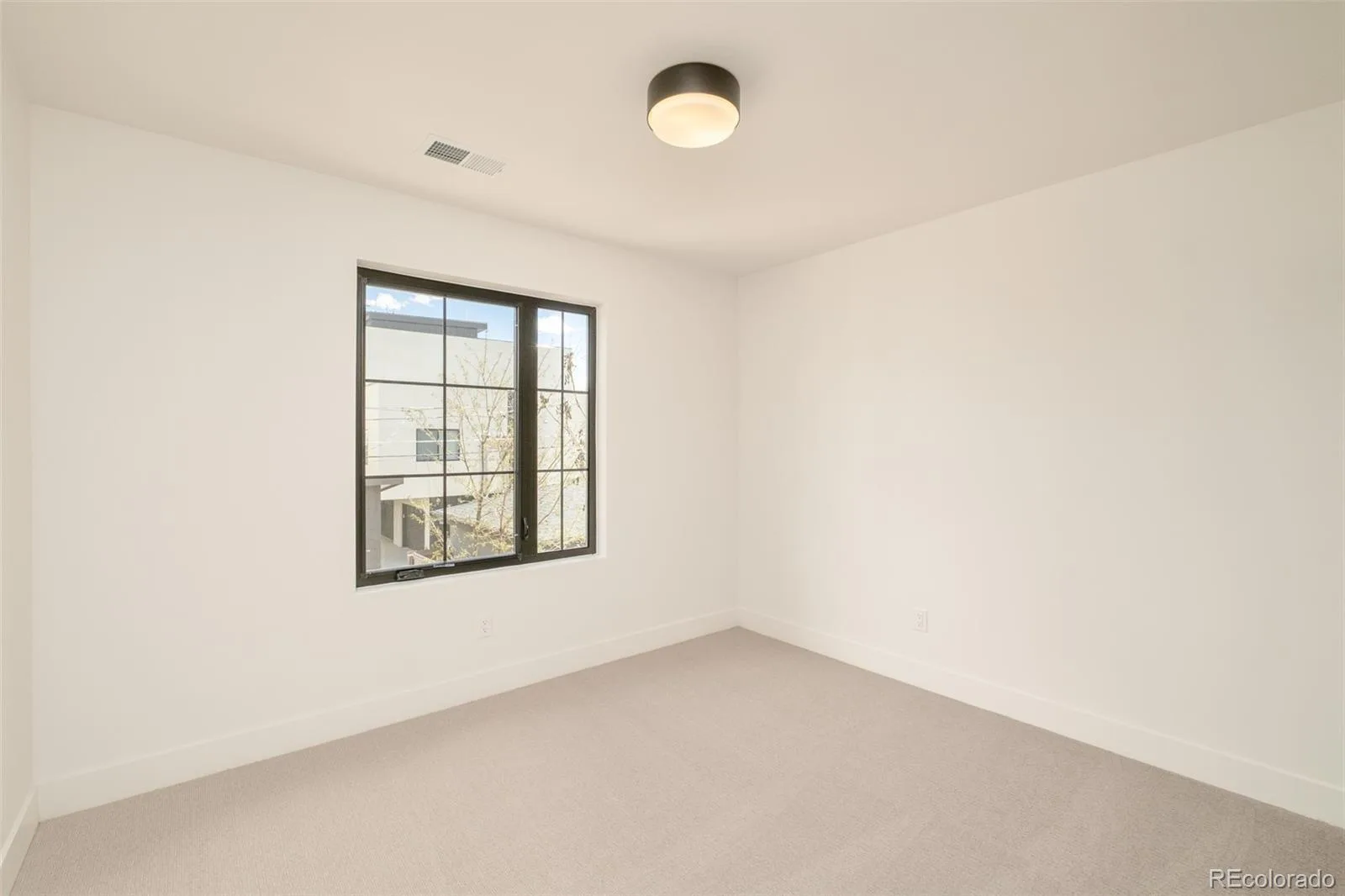 2411 S Lafayette Street Denver CO 80210 | MLS #REC6189457 07312026231801 1600 16