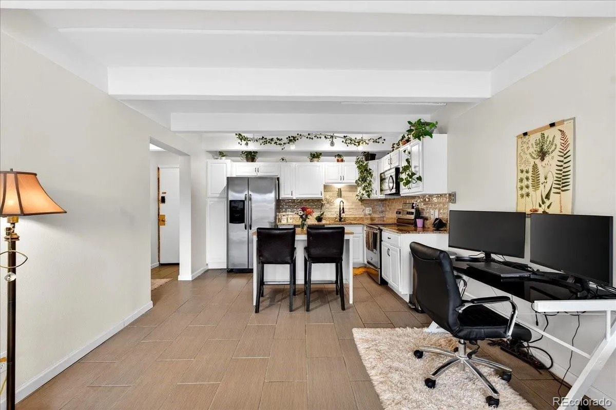 04042026000025 1200 12