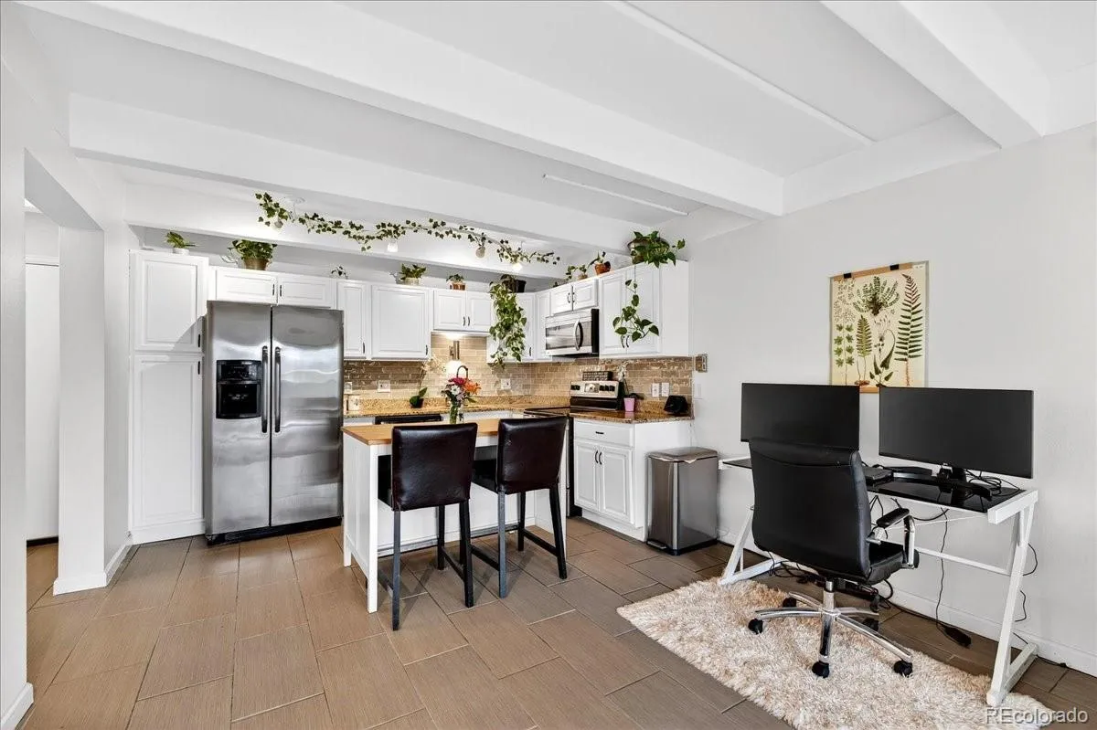 04042026000025 1200 8