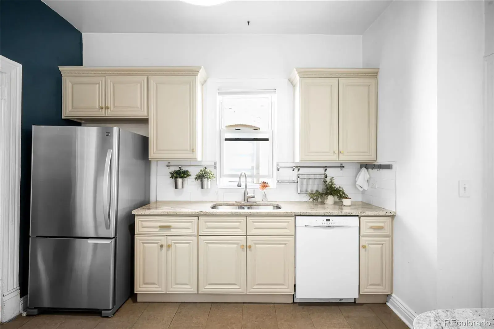 01222026173405 1600 12