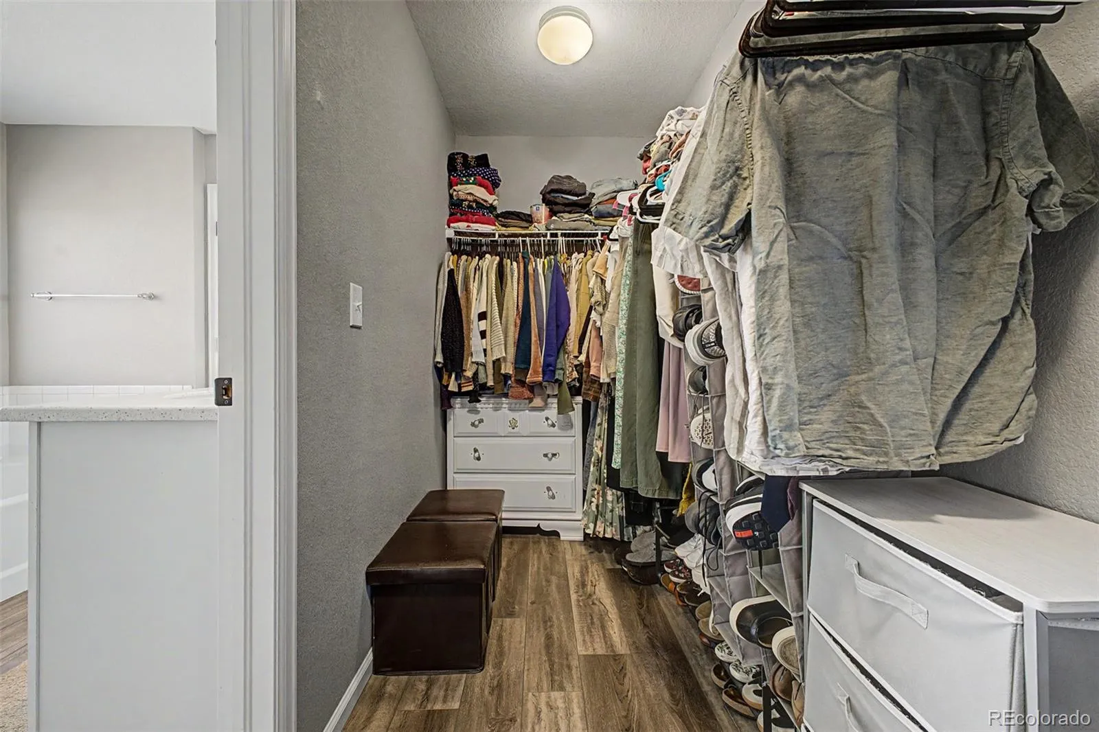 04172026220703 1600 24