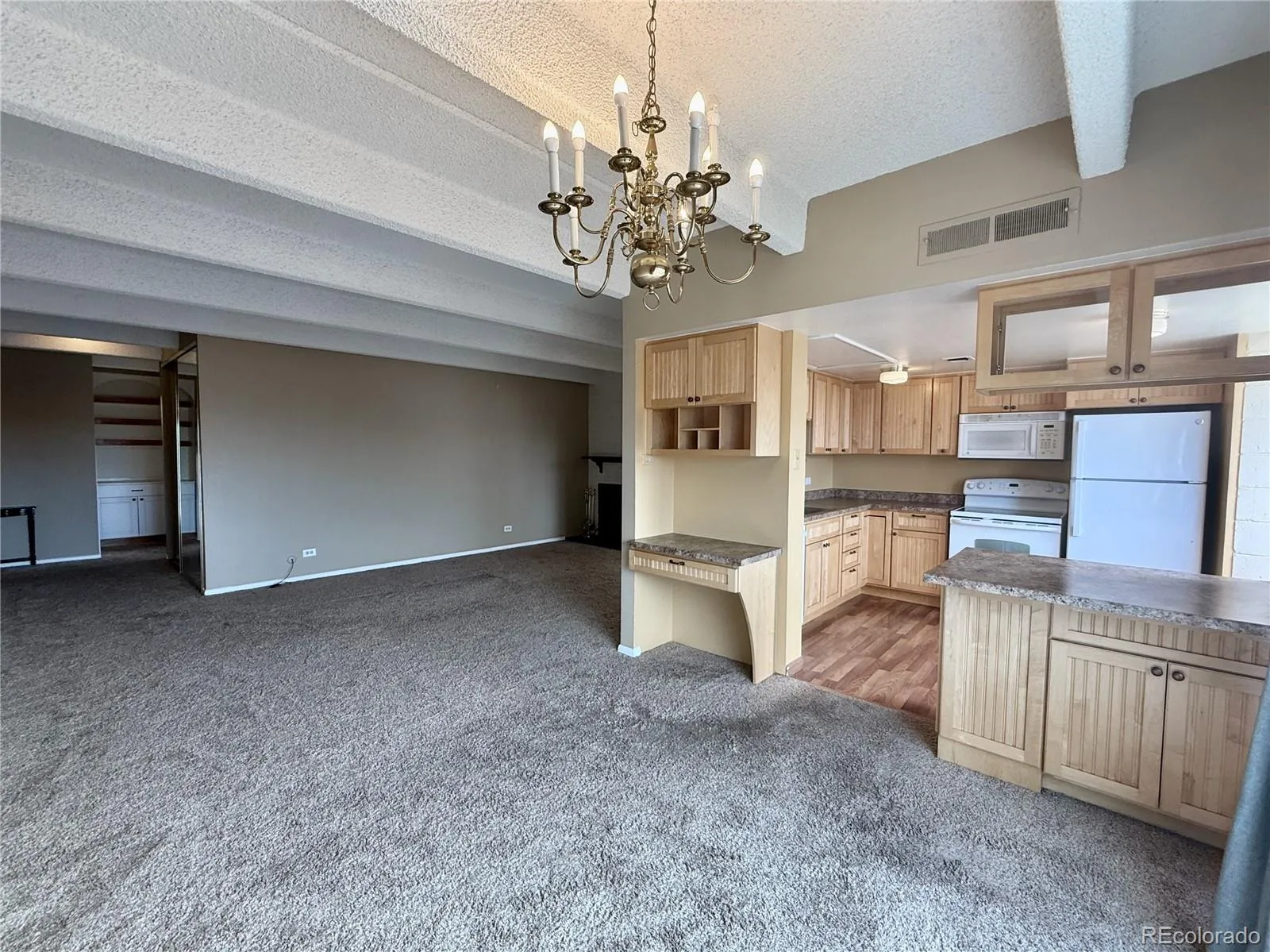 1888 S Jackson Street #607 Denver CO 80210 MLS #REC6192475 04152026175931 1600 13