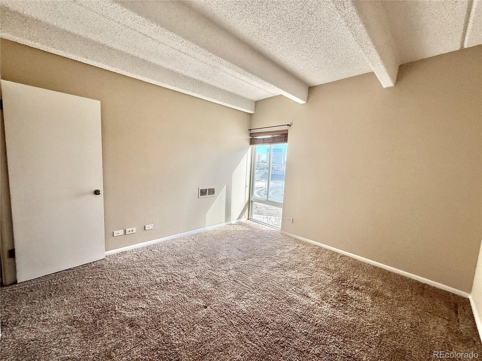 1888 S Jackson Street #607 Denver CO 80210 MLS #REC6192475 04152026175931 1600 24