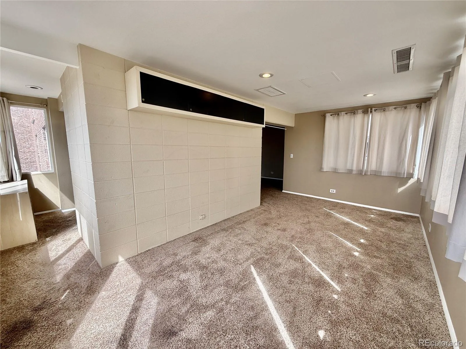 1888 S Jackson Street #607 Denver CO 80210 MLS #REC6192475 04152026175931 1600 5