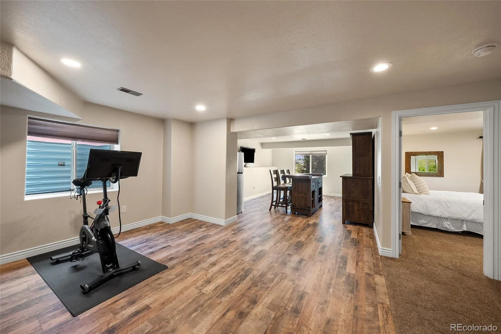 4047 Deer Valley Drive Castle Rock CO 80104 | MLS #REC6193135 08172026204540 1600 28