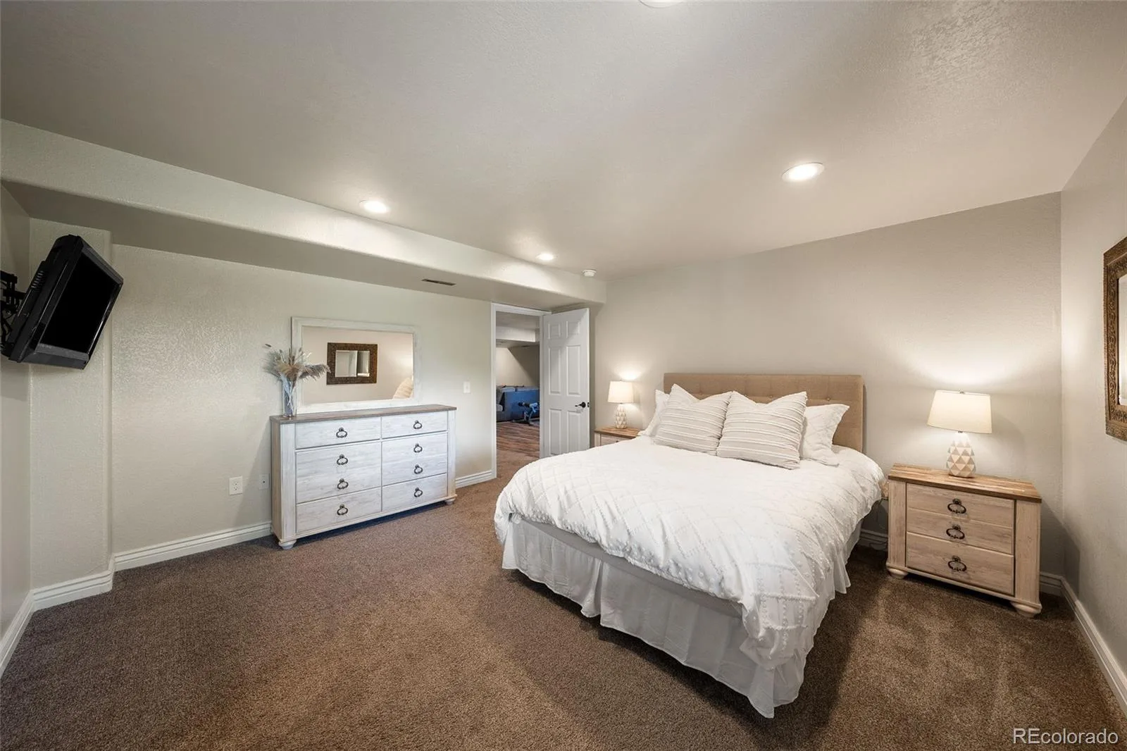 4047 Deer Valley Drive Castle Rock CO 80104 | MLS #REC6193135 08172026204540 1600 30