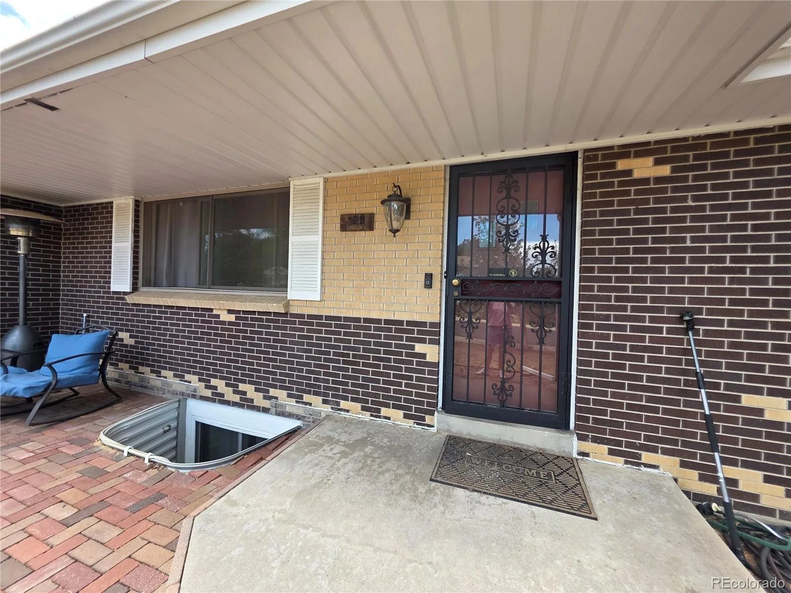322 S Peoria Circle Aurora CO 80012 | MLS #REC6197260 07242026024447 1600 4