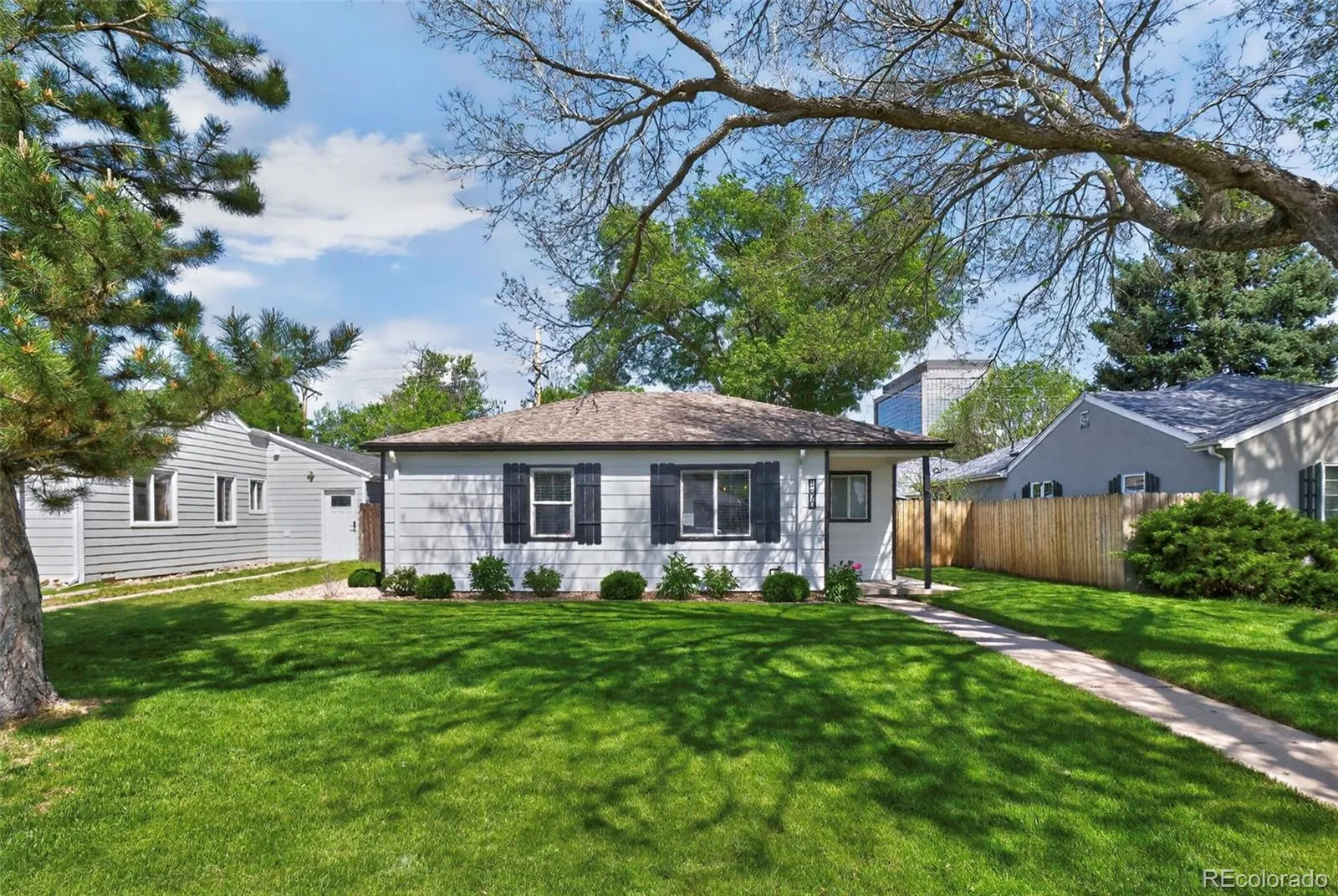 1670 S Garfield Street Denver CO 80210 MLS #REC6197756 05142026155910 1600 3