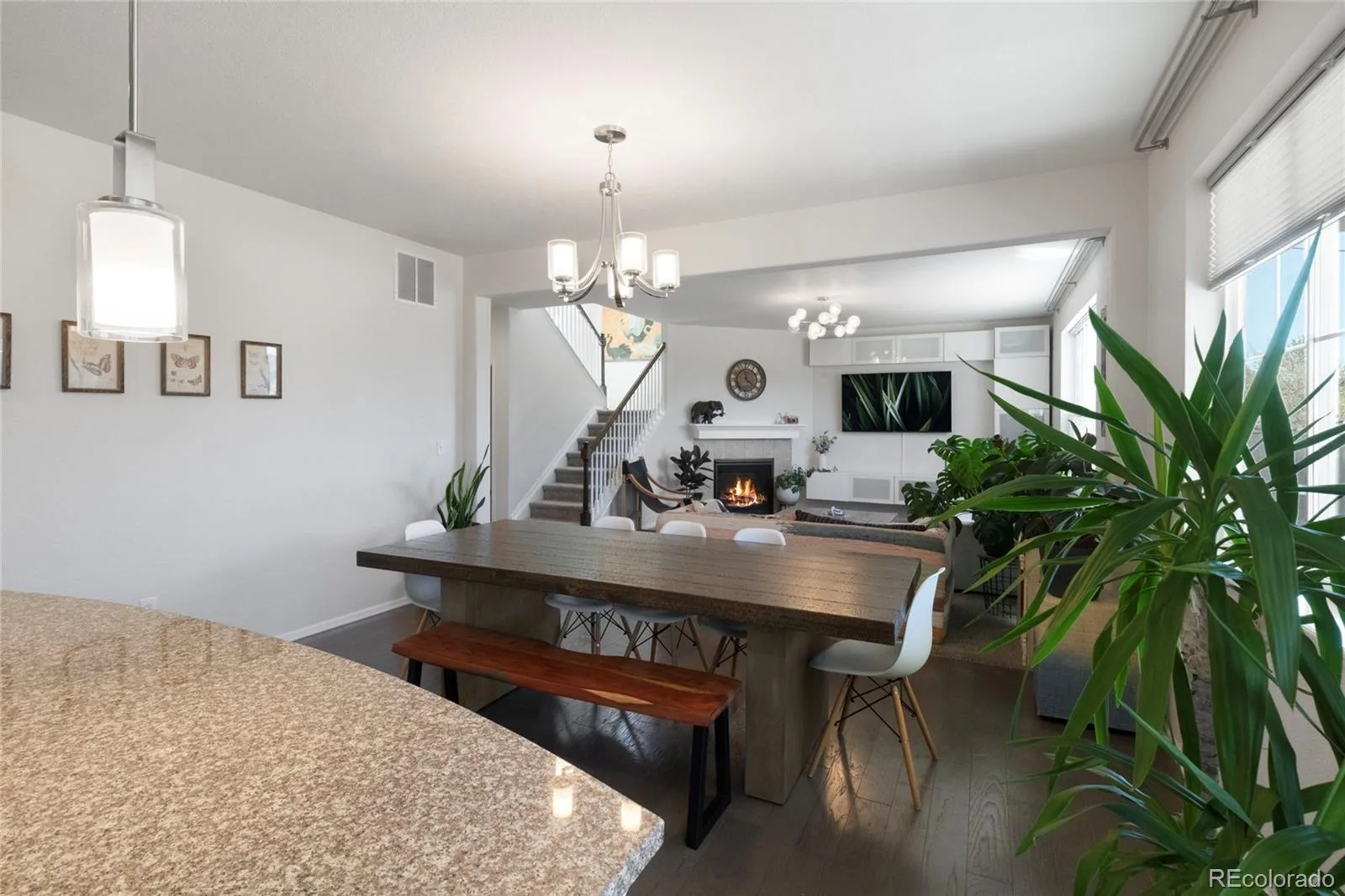 25380 E Aberdeen Drive Aurora CO 80016 MLS #REC6198340 06102026163441 1600 3