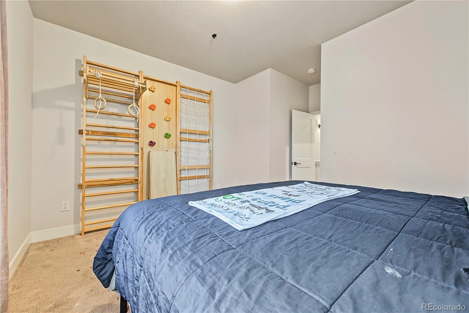 2652 Arapahoe Street Denver CO 80205 | MLS #REC6201337 09212026194230 1600 10