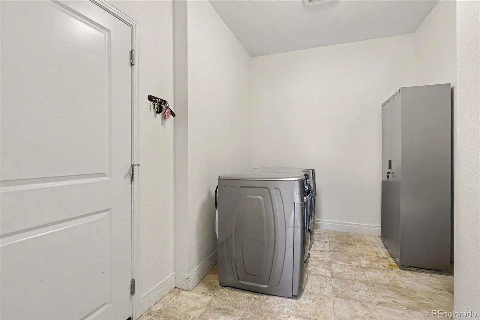 2008 S Flanders Way #D Aurora CO 80013 | MLS #REC6201454 08112026153528 1600 18