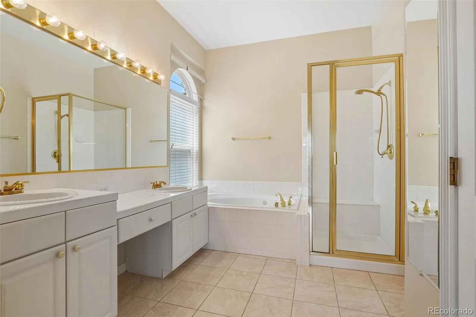 4159 E Phillips Place Centennial CO 80122 MLS #REC6201912 06132026192420 1600 17