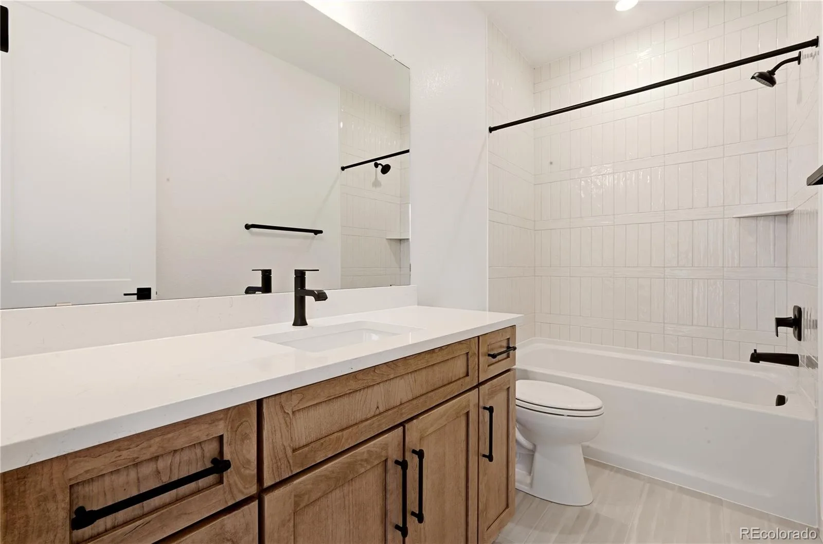 1252 Stillspring Lane Castle Pines CO 80108 MLS #REC6202247 06102026181006 1600 14