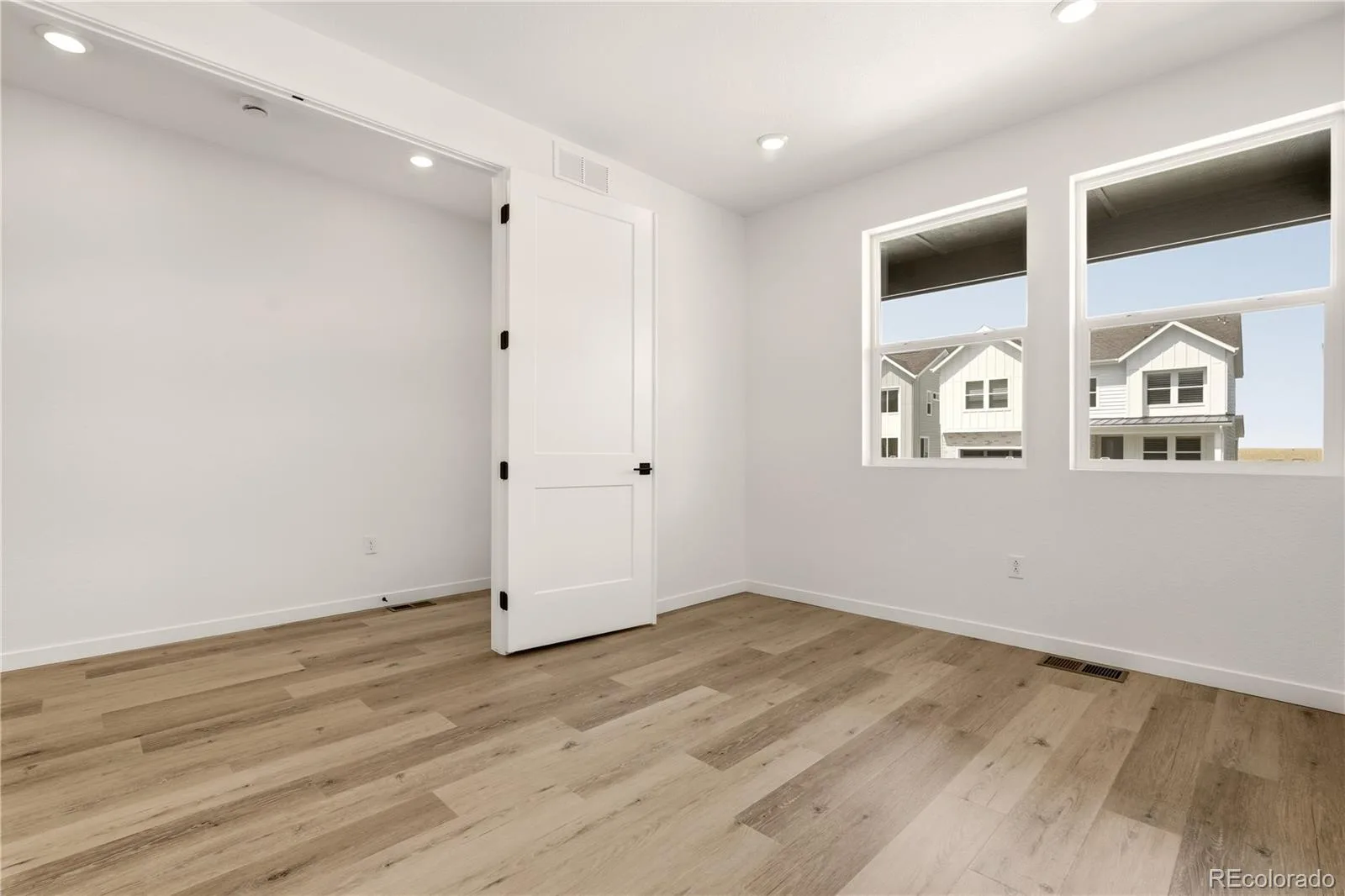 1252 Stillspring Lane Castle Pines CO 80108 MLS #REC6202247 06102026181006 1600 37