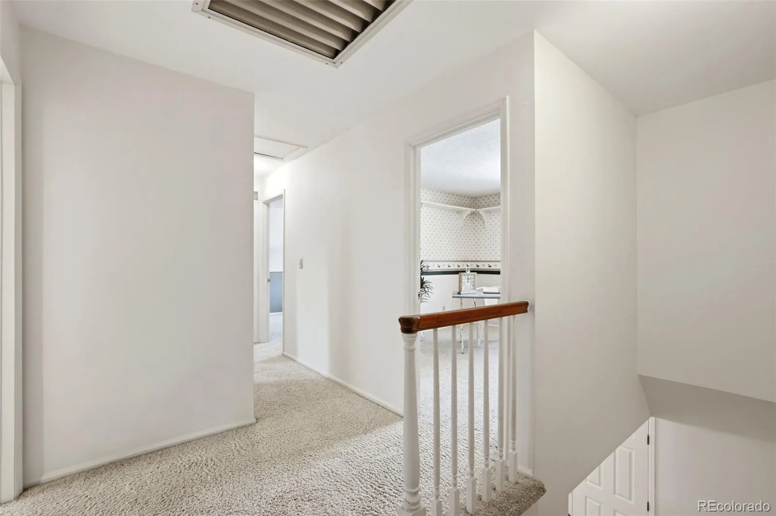 7543 S Ogden Way Centennial CO 80122 | MLS #REC6204218 10142026203553 1600 22