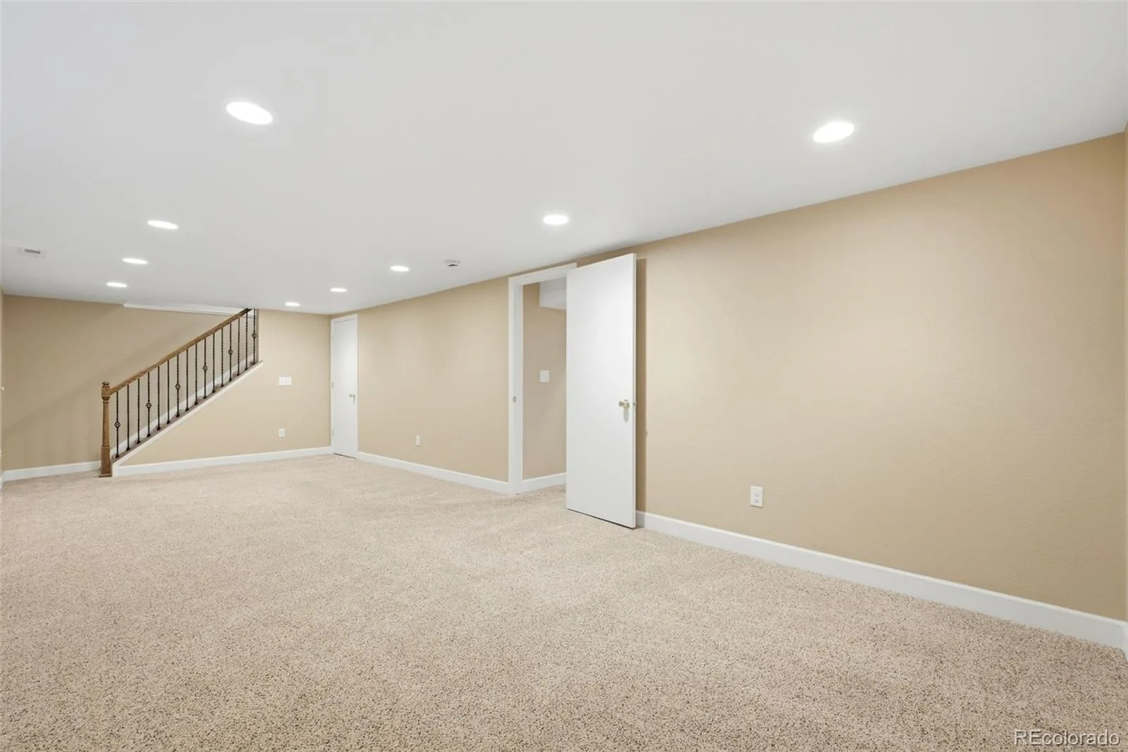 7543 S Ogden Way Centennial CO 80122 | MLS #REC6204218 10142026203553 1600 28