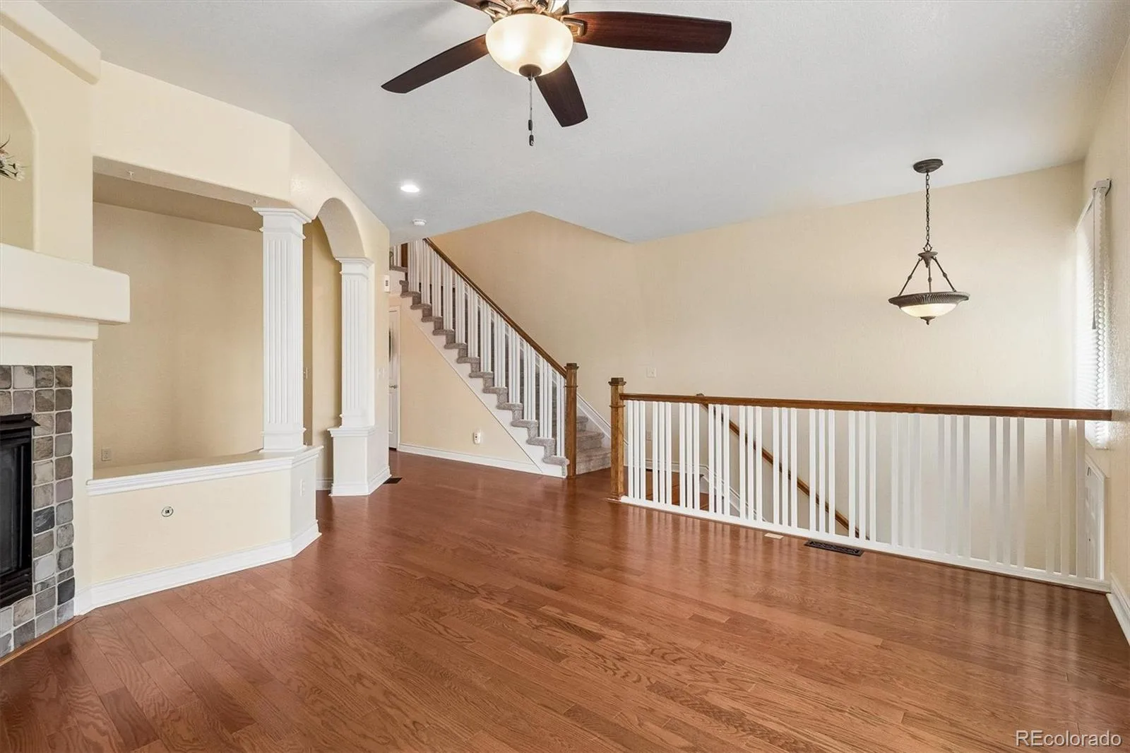 11338 W Radcliffe Drive Littleton CO 80127 | MLS #REC6205428 07302026211451 1600 17