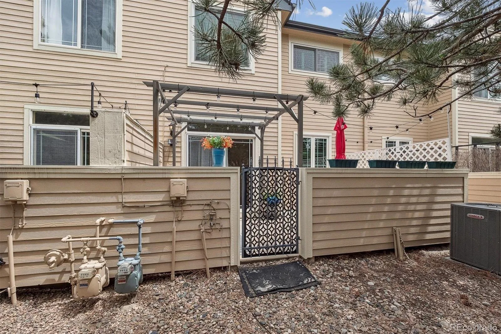 11338 W Radcliffe Drive Littleton CO 80127 | MLS #REC6205428 07302026211451 1600 24