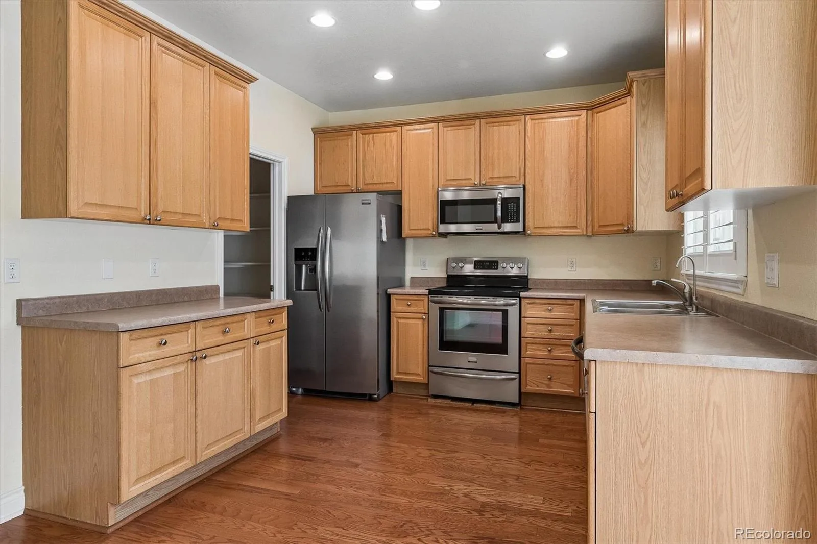 11338 W Radcliffe Drive Littleton CO 80127 | MLS #REC6205428 07302026211451 1600 4