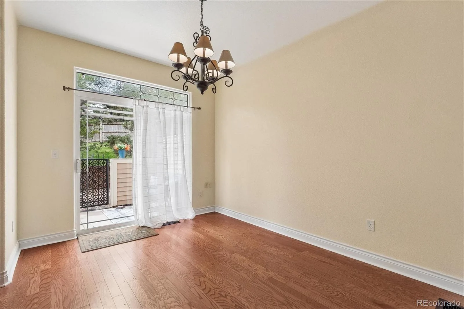 11338 W Radcliffe Drive Littleton CO 80127 | MLS #REC6205428 07302026211451 1600 5