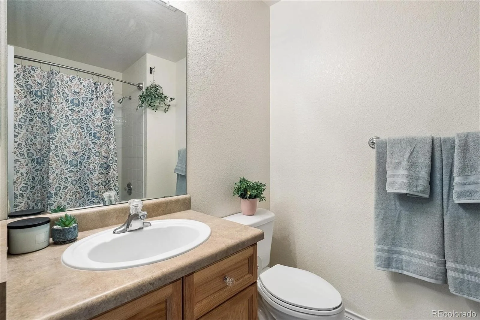 11338 W Radcliffe Drive Littleton CO 80127 | MLS #REC6205428 07302026211451 1600 6