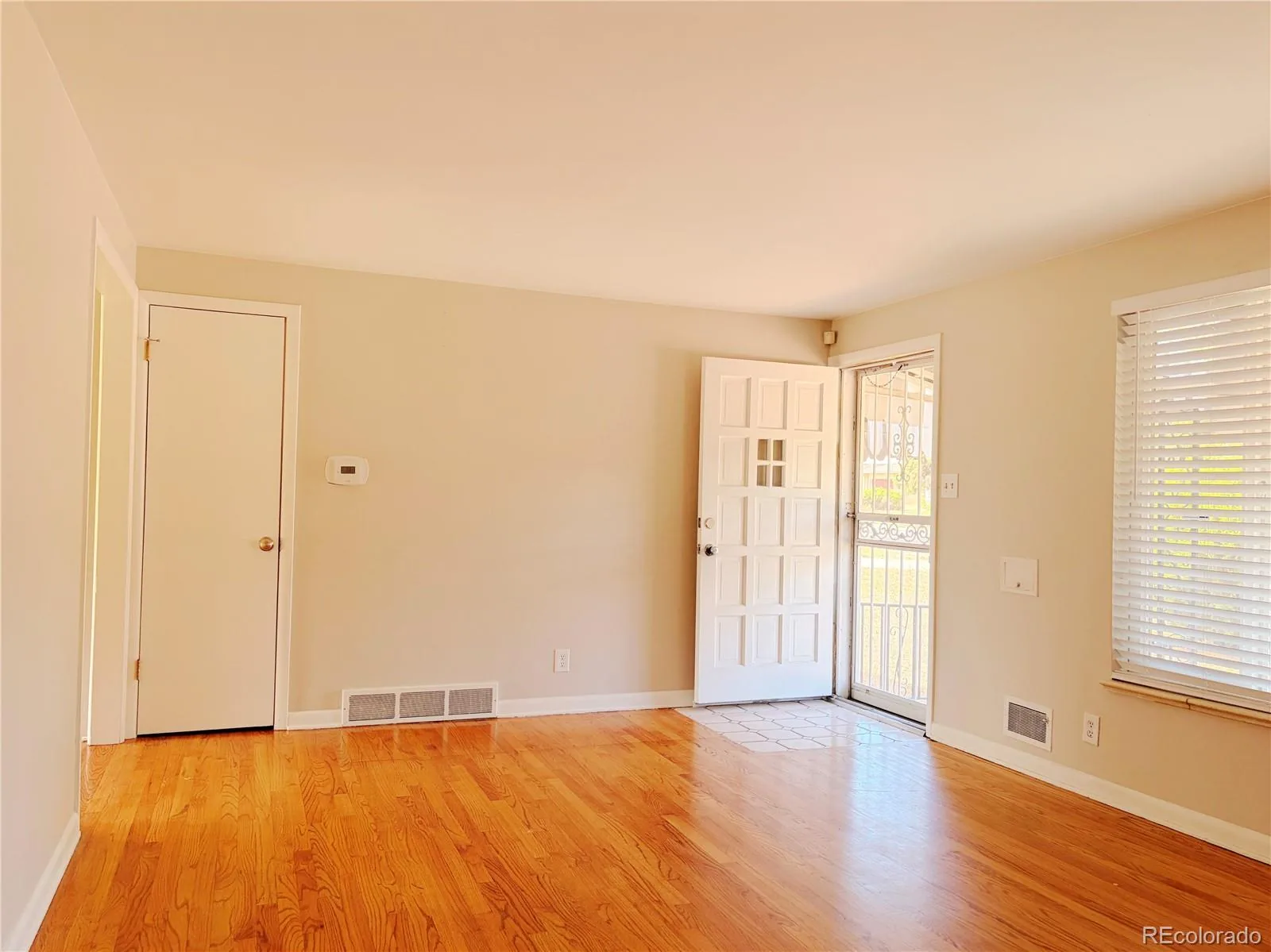 442 Fulton Street Aurora CO 80010 | MLS #REC6206178 08222026132650 1600 1