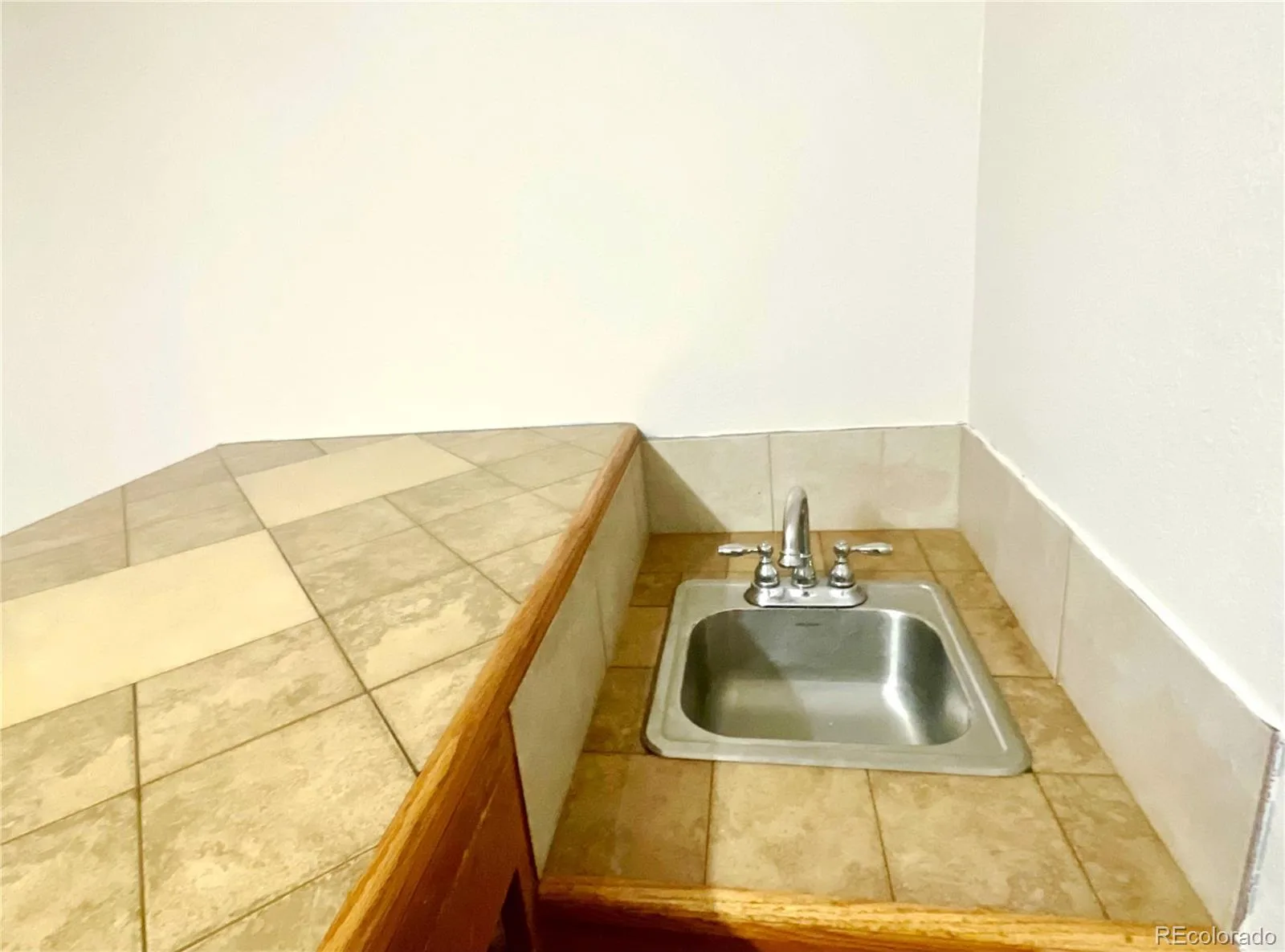 442 Fulton Street Aurora CO 80010 | MLS #REC6206178 08222026132650 1600 23