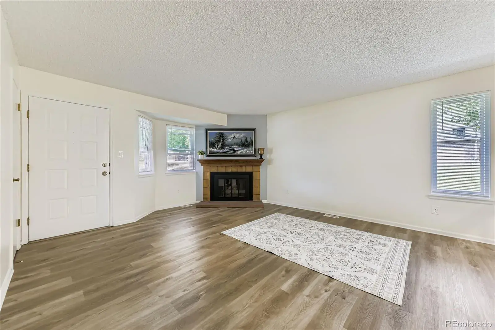 1868 S Ammons Street #A Lakewood CO 80232 | MLS #REC6206222 01302026054722 1600 1