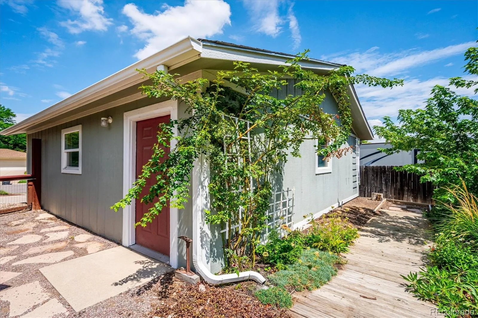 7904 S Newland Court Littleton CO 80128 | MLS #REC6209168 08142026233932 1600 30