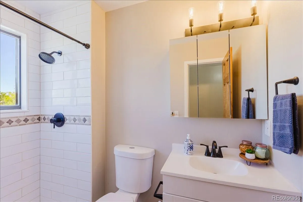 4767 S Olathe Street Aurora CO 80015 MLS #REC6209679 04242026212126 1200 17