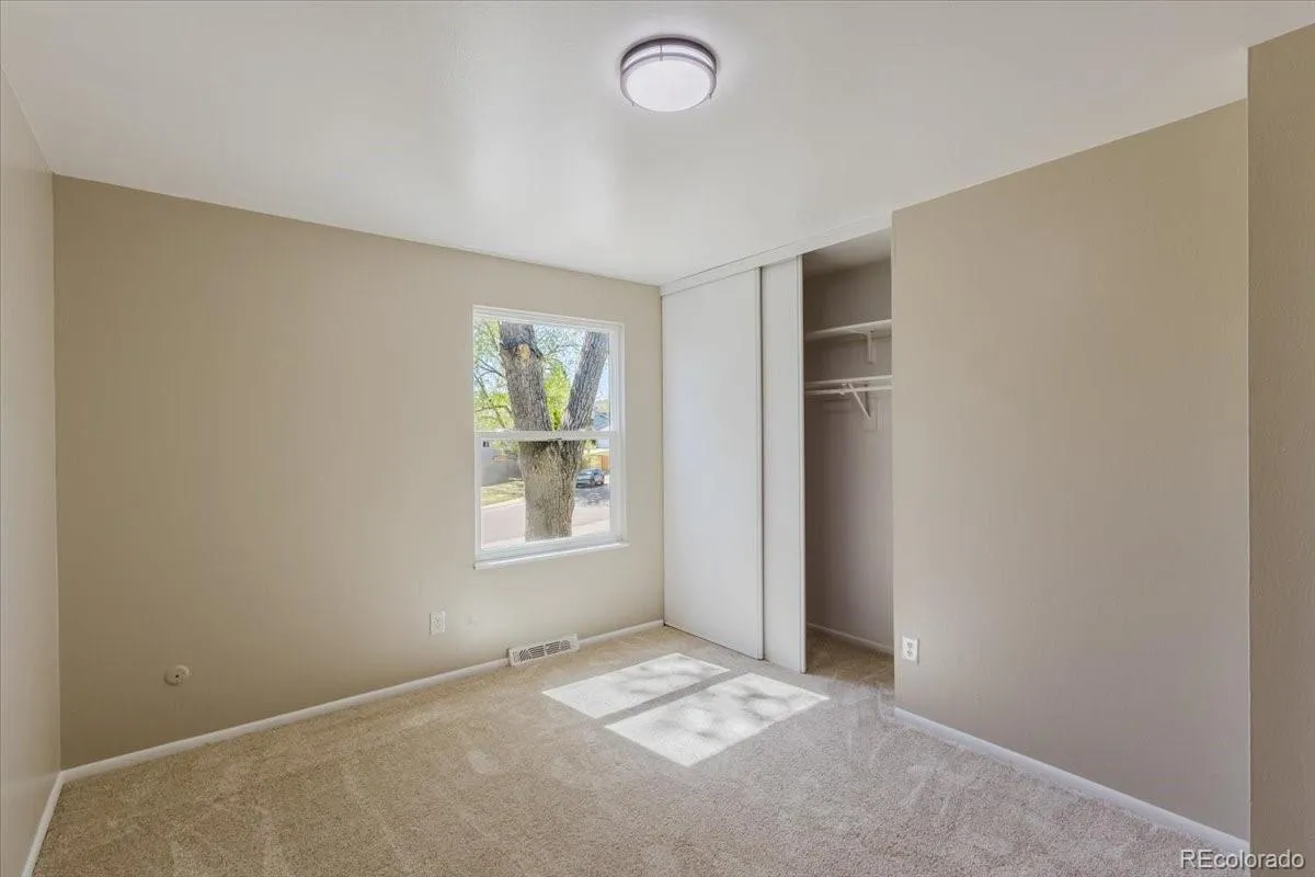 4767 S Olathe Street Aurora CO 80015 MLS #REC6209679 04242026212126 1200 20