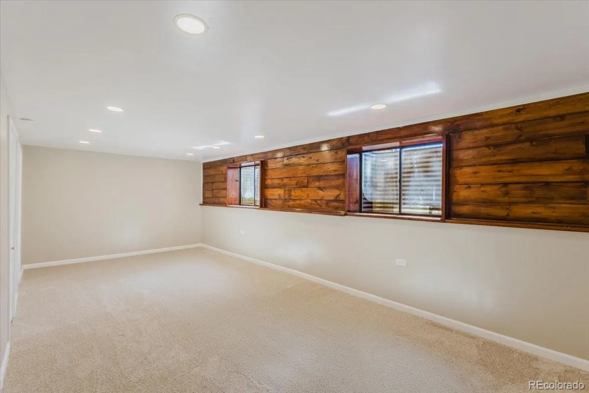 4767 S Olathe Street Aurora CO 80015 MLS #REC6209679 04242026212126 1200 27