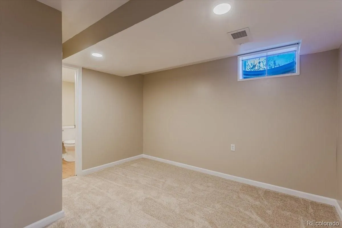 4767 S Olathe Street Aurora CO 80015 MLS #REC6209679 04242026212126 1200 29