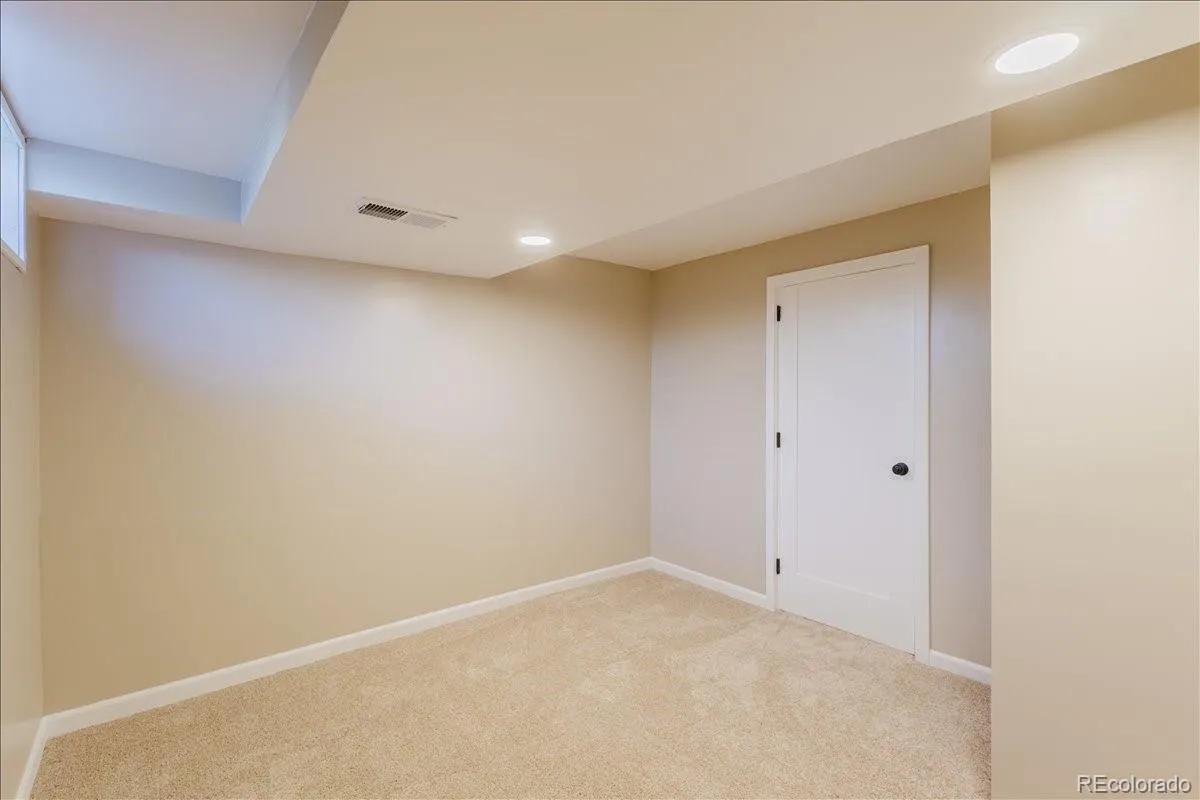 4767 S Olathe Street Aurora CO 80015 MLS #REC6209679 04242026212126 1200 30