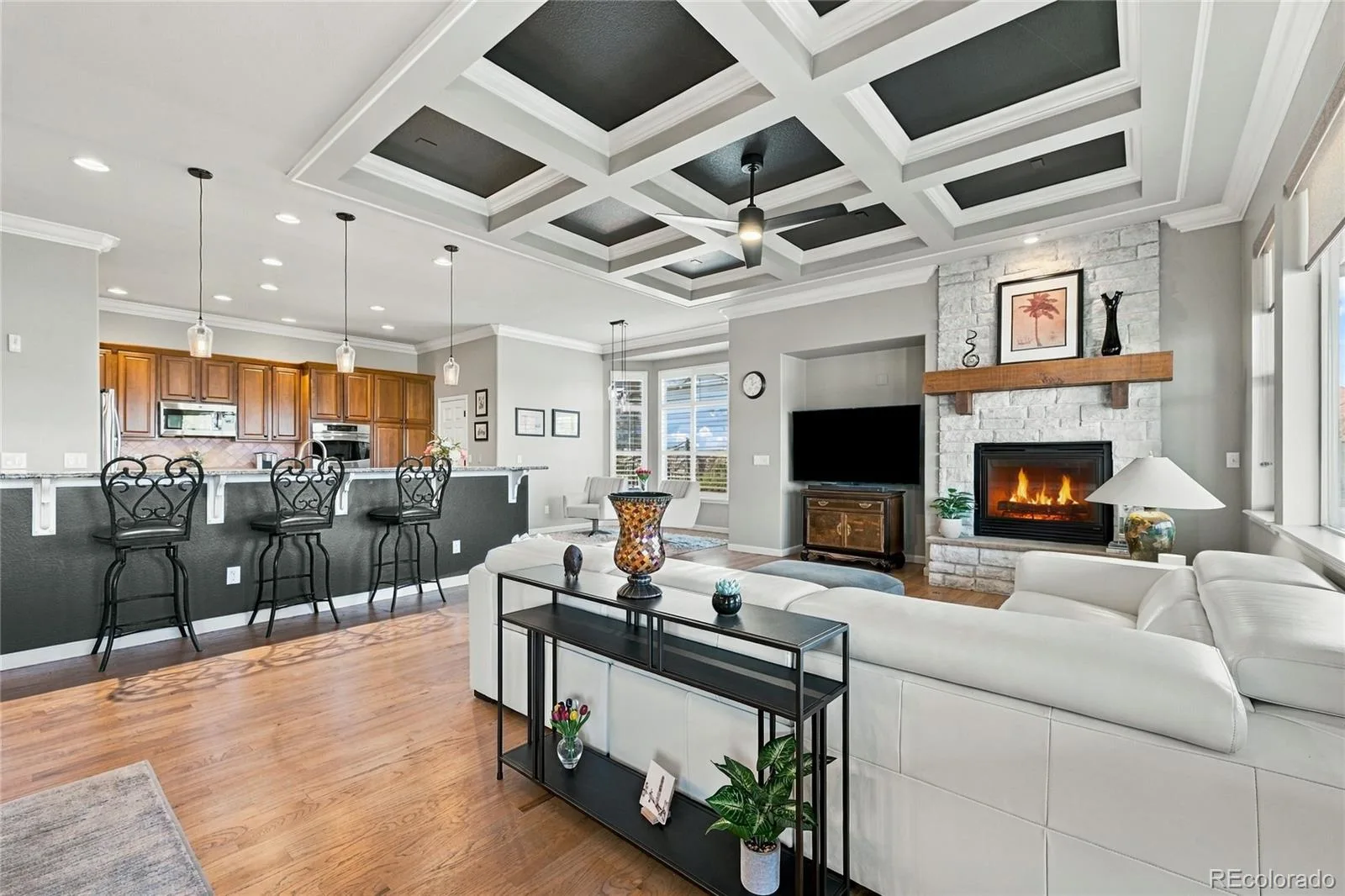 7660 S Blackstone Parkway Aurora CO 80016 | MLS #REC6211030 10162026231931 1600 2