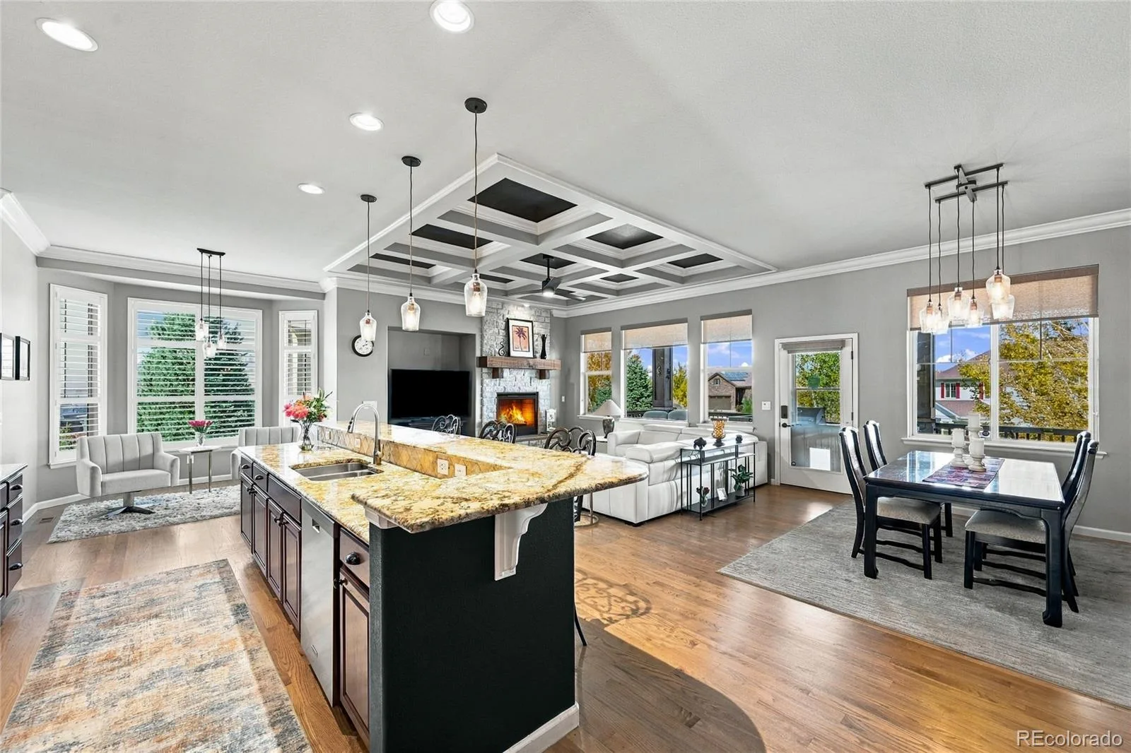 7660 S Blackstone Parkway Aurora CO 80016 | MLS #REC6211030 10162026231931 1600 3