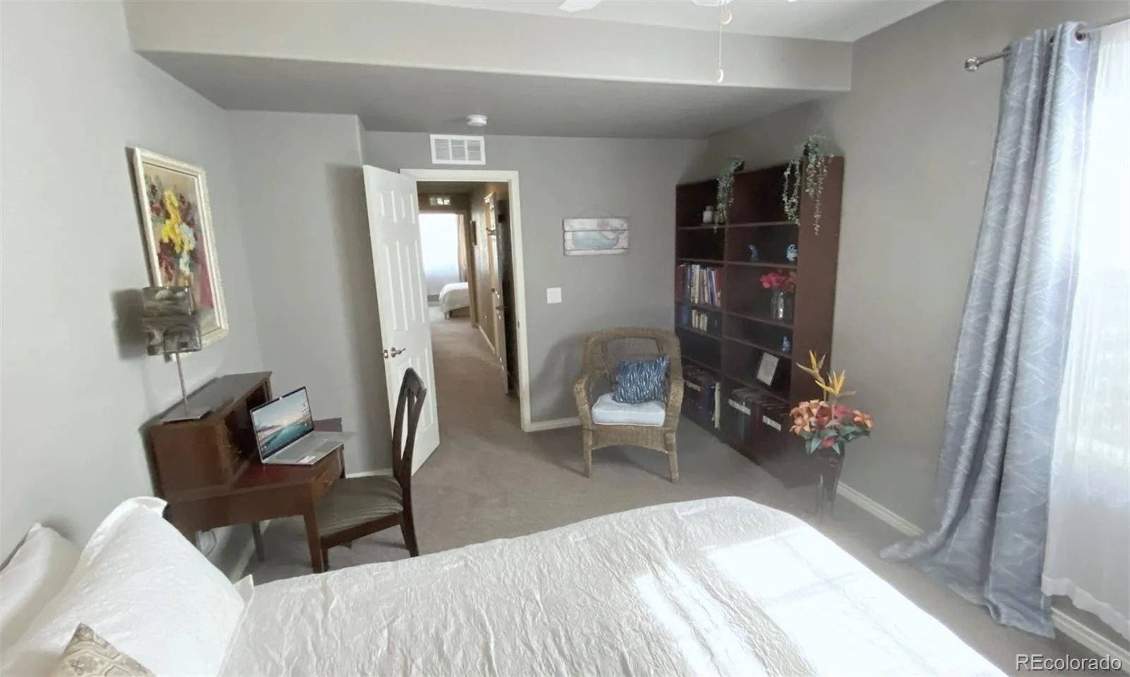 7660 S Blackstone Parkway Aurora CO 80016 | MLS #REC6211030 10162026231931 1600 34