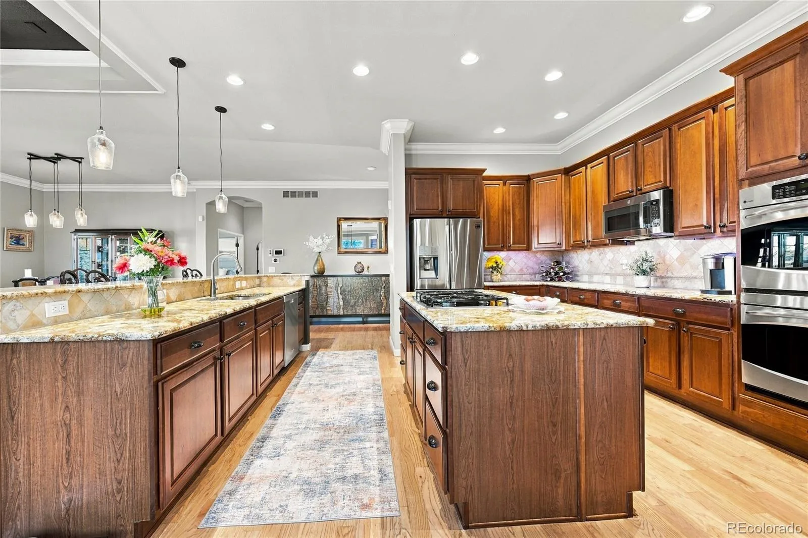 7660 S Blackstone Parkway Aurora CO 80016 | MLS #REC6211030 10162026231931 1600 5