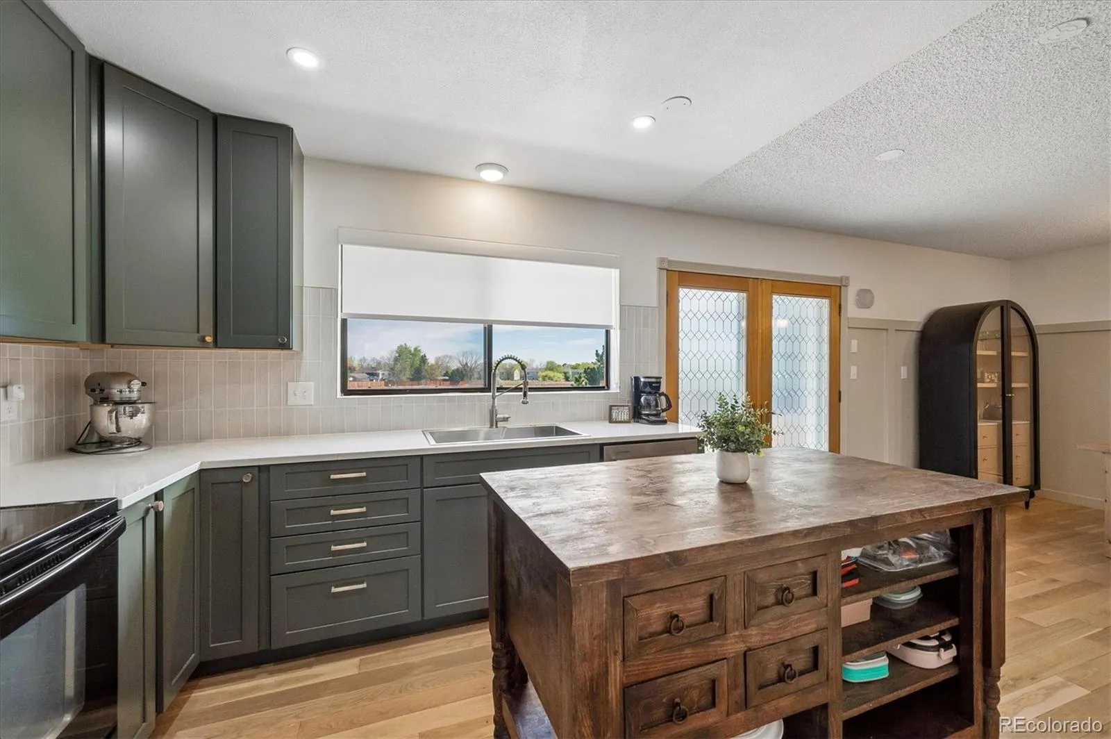 04172026205938 1600 6