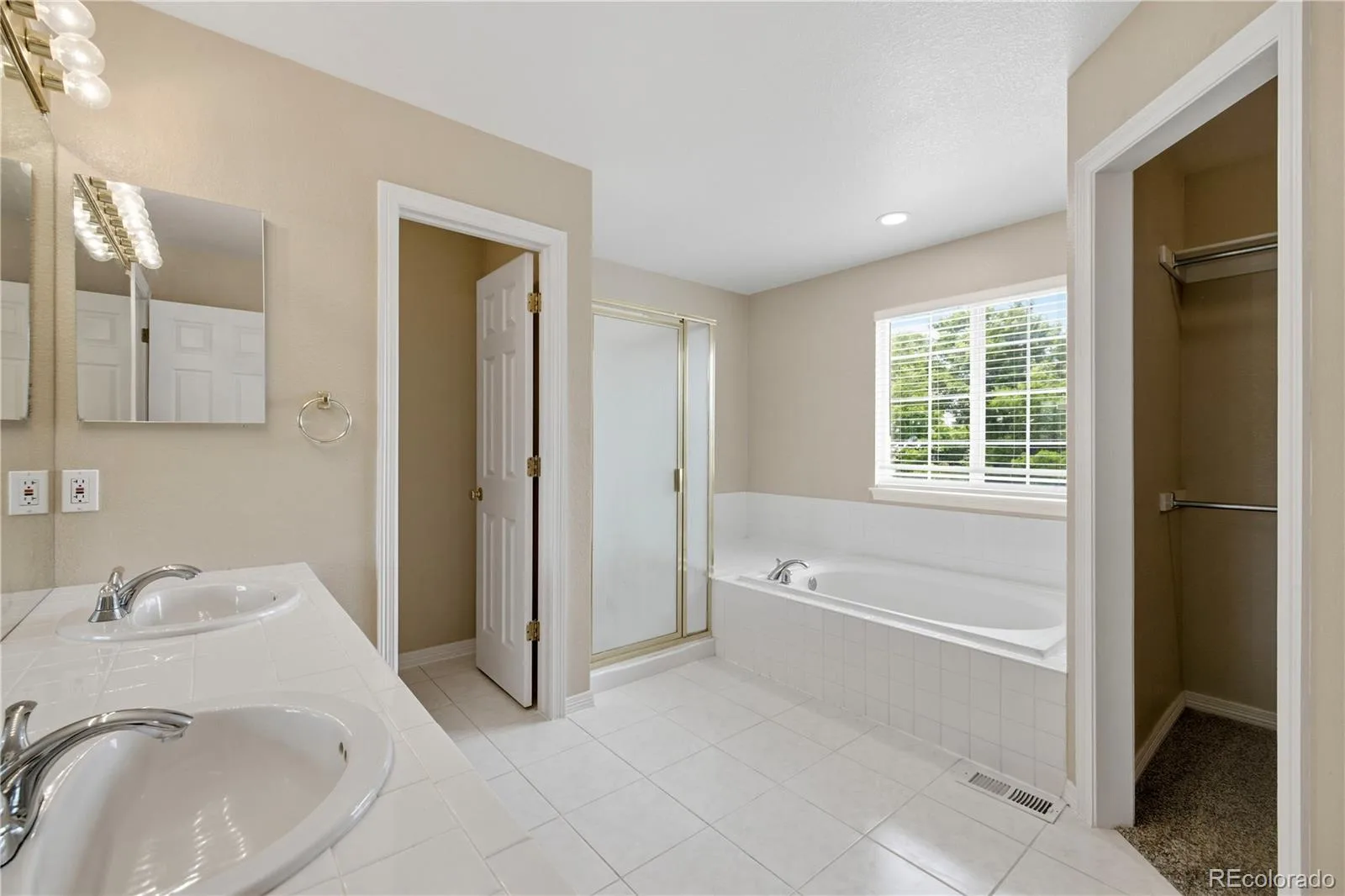 10781 Vista Road Parker CO 80138 | MLS #REC6211320 07142026202652 1600 24