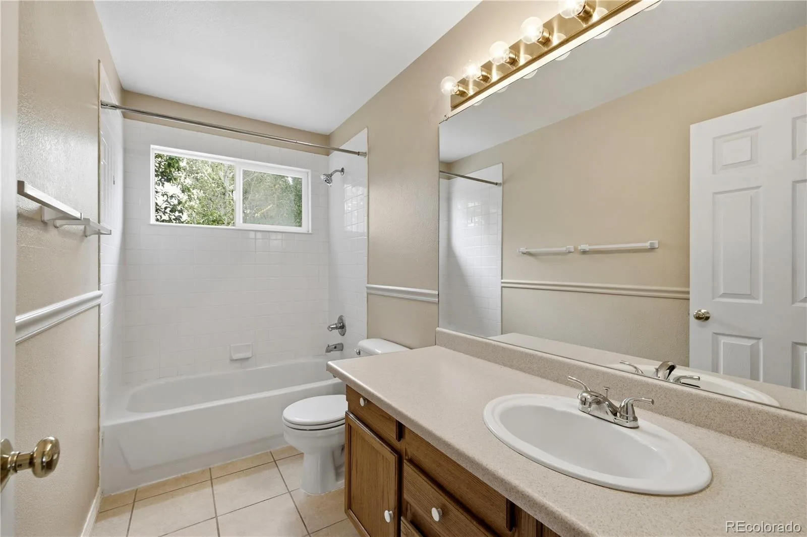 10781 Vista Road Parker CO 80138 | MLS #REC6211320 07142026202652 1600 32
