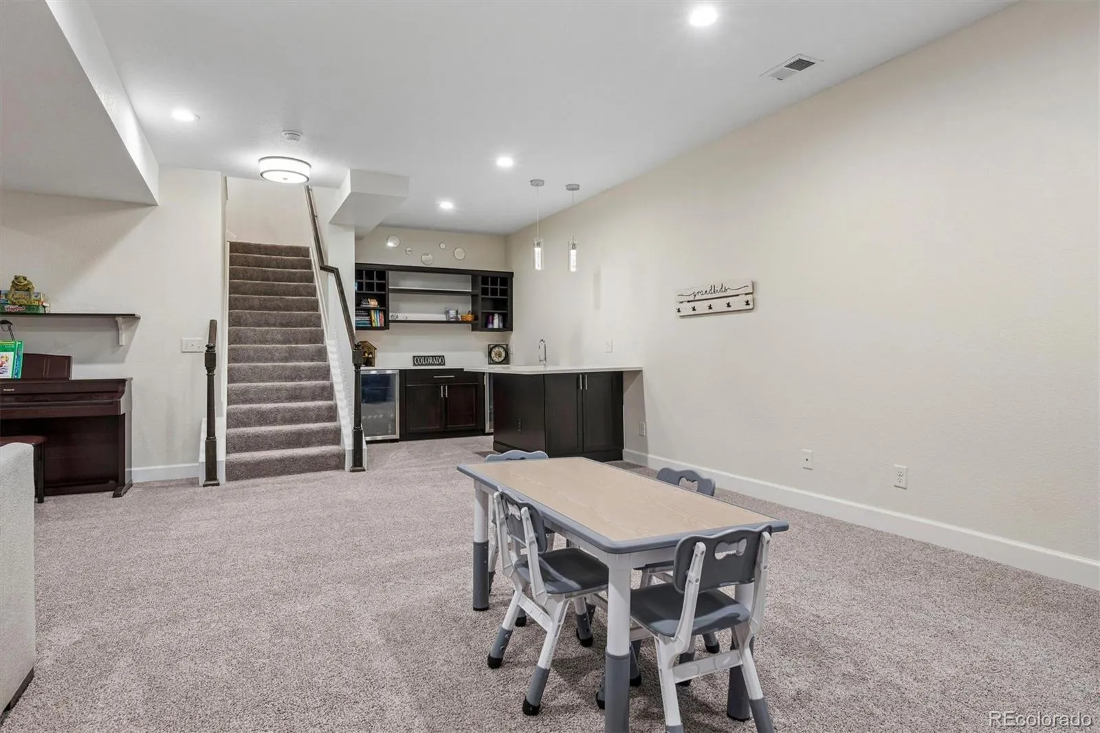 04142026181417 1600 18