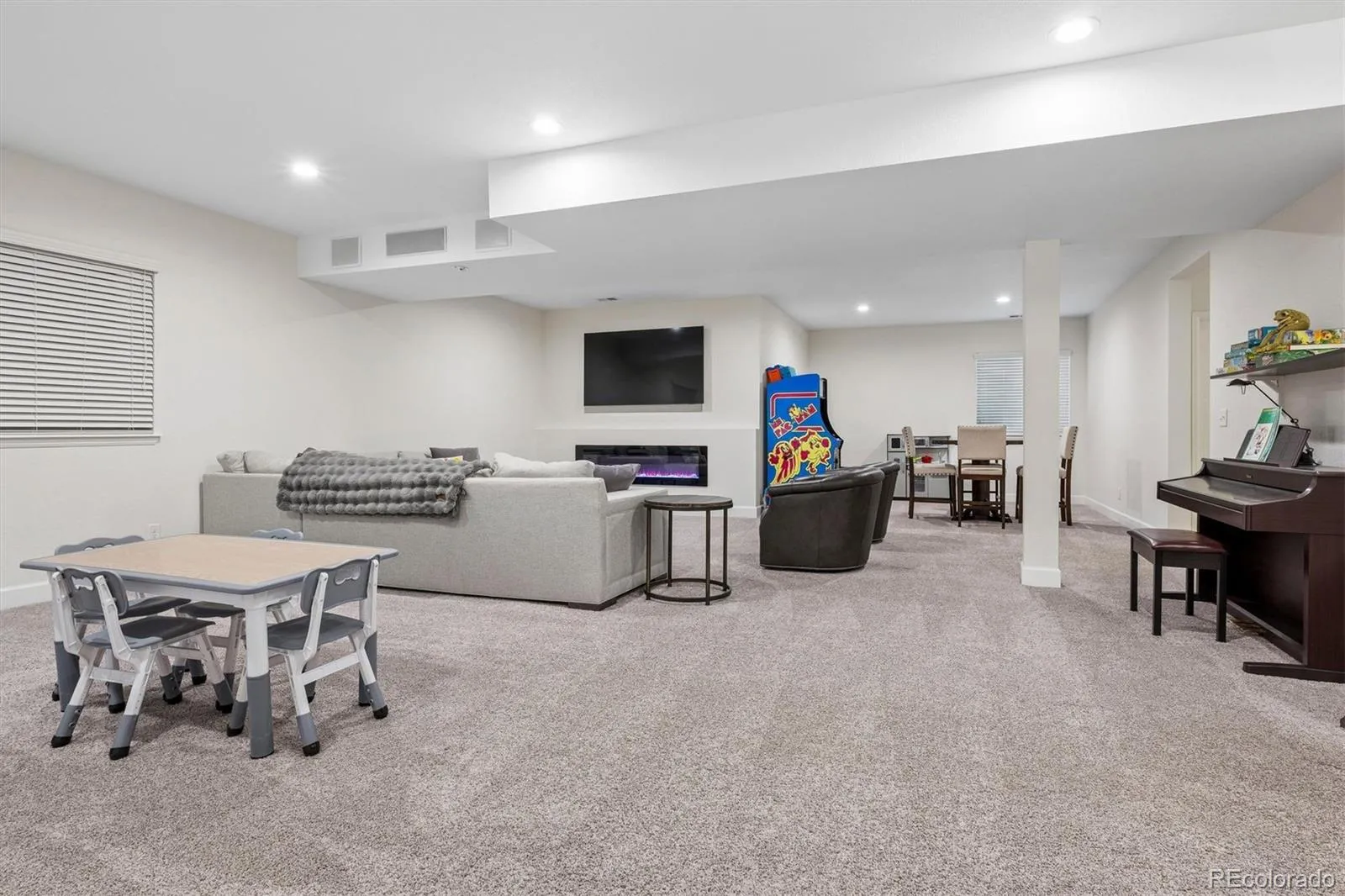 04142026181417 1600 19