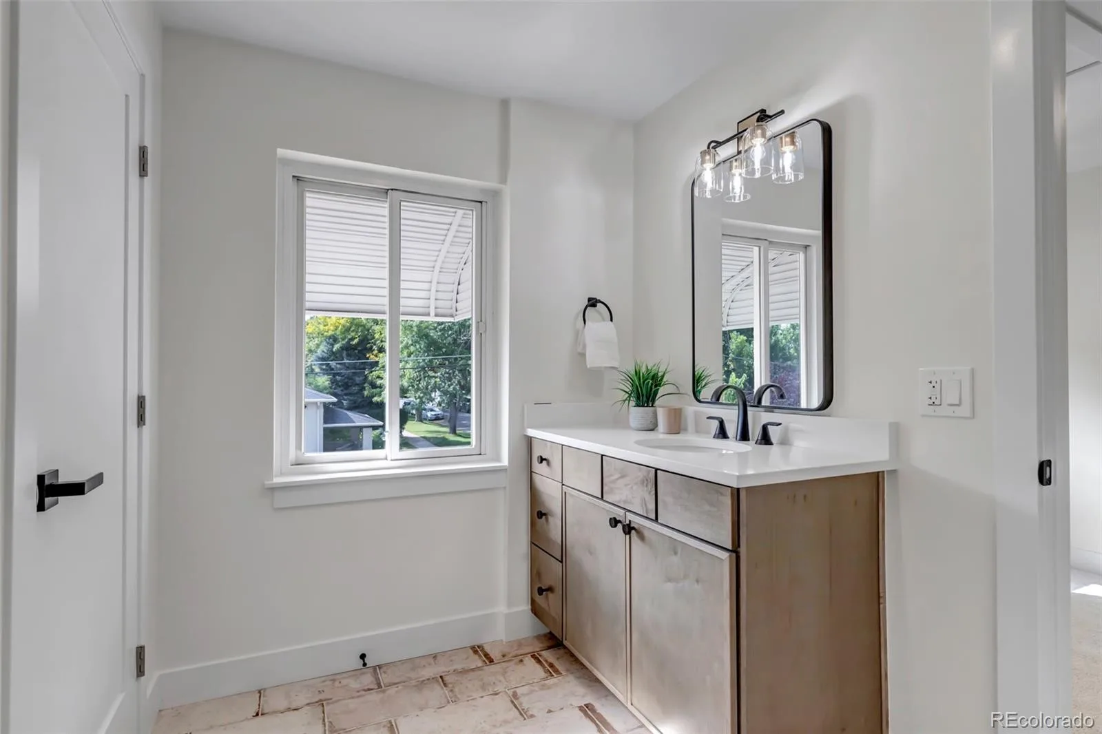 2357 Grove Street Denver CO 80211 | MLS #REC1947440 10072026175407 1600 33