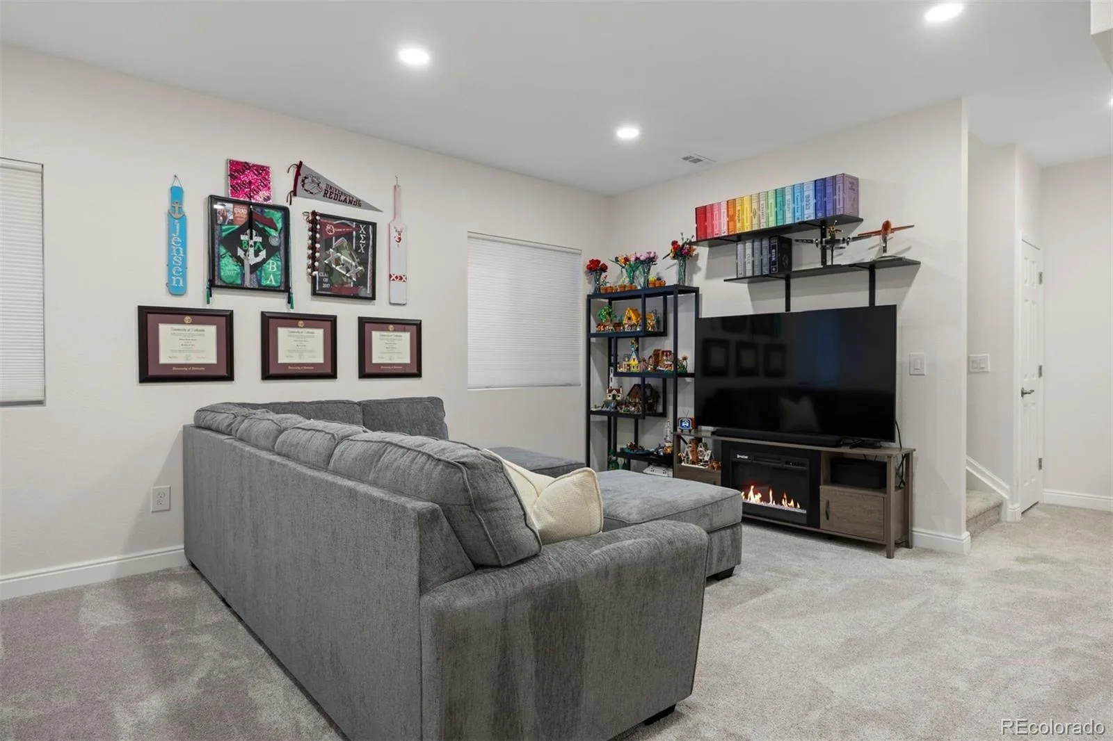21827 E Tallkid Avenue Parker CO 80138 | MLS #REC6213682 08132026114509 1600 18